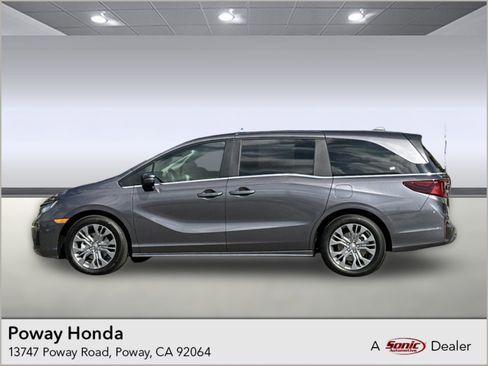 New 2026 Honda Odyssey Touring image 1