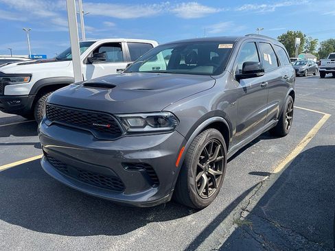 Used 2025 Dodge Durango R/T AWD/4WD image 2