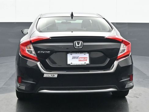 Used 2019 Honda Civic EX image 5