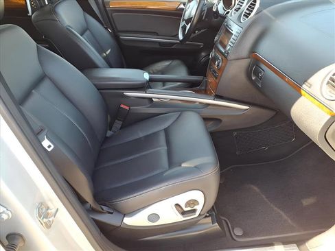 Used 2009 Mercedes-Benz GL 320 BlueTEC 4MATIC image 19