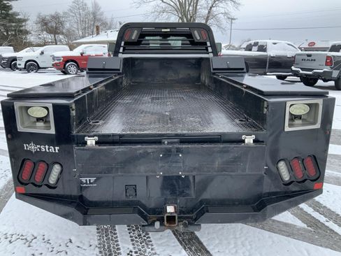 Used 2022 RAM 4500 Tradesman w/ Chrome Appearance Group image 8