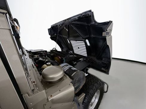 Used 2003 HUMMER H1 4-Door Open Top AWD/4WD image 53