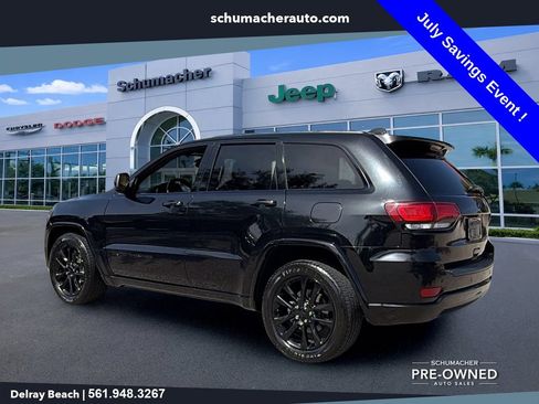 Used 2021 Jeep Grand Cherokee Laredo X RWD image 5