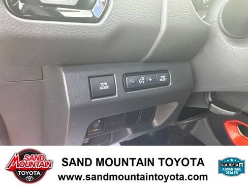 Used 2025 Nissan Frontier Pro-X w/ Tow Package RWD image 14