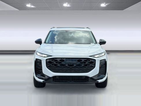 New 2026 Audi Q3 quattro 2.0T AWD/4WD image 6