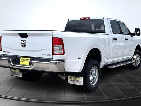Used 2024 RAM 3500 Big Horn image 9