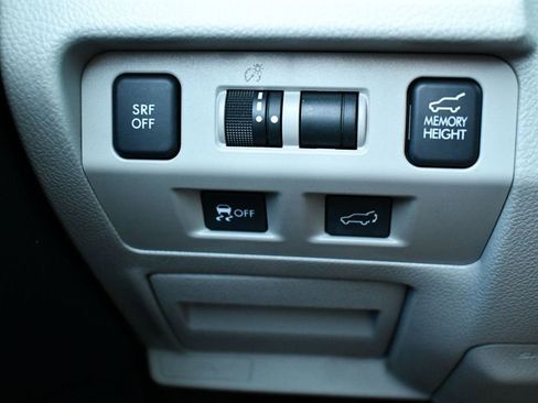 Used 2016 Subaru Forester 2.5i Limited image 47