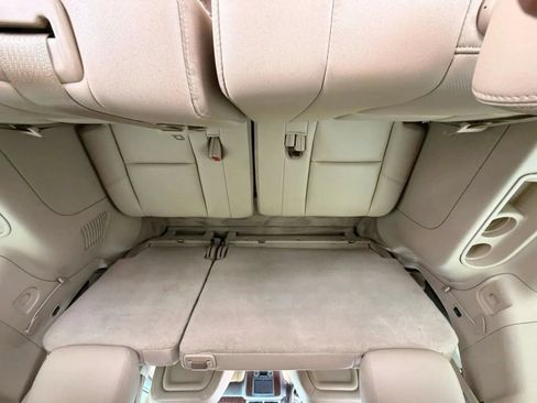 Used 2013 GMC Yukon Denali AWD/4WD image 31