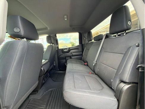Used 2019 Chevrolet Silverado 1500 Custom Trail Boss w/ Custom Convenience Package AWD/4WD image 10
