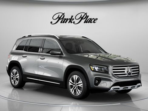 New 2026 Mercedes-Benz GLB 250 image 32