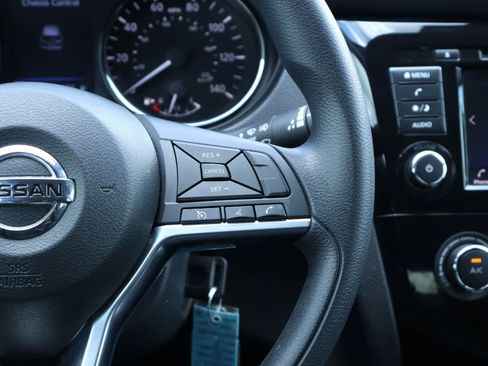 Used 2022 Nissan Rogue Sport S FWD image 23
