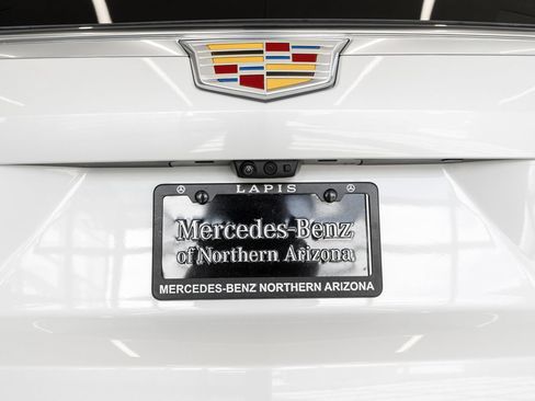 Used 2024 Cadillac Escalade Premium Luxury AWD/4WD image 15