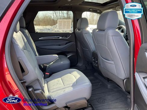 Used 2023 Buick Enclave Essence w/ Experience Buick Package image 21