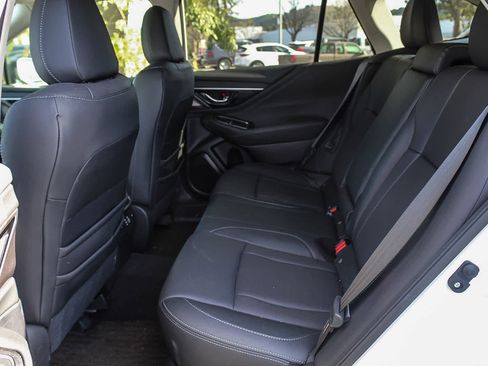 Used 2024 Subaru Outback Limited image 17