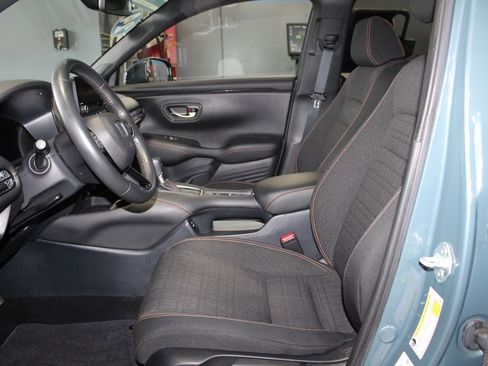Used 2024 Honda HR-V Sport image 12