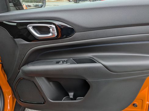 New 2026 Jeep Compass Latitude image 33