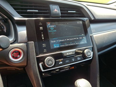 Certified 2018 Honda Civic EX image 22