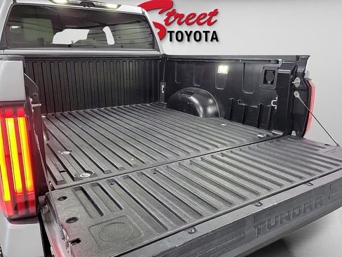 Used 2022 Toyota Tundra 1794 Edition AWD/4WD image 7