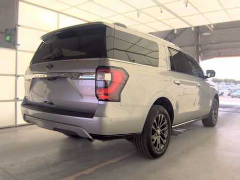 Used 2020 Ford Expedition Max Limited RWD image 4