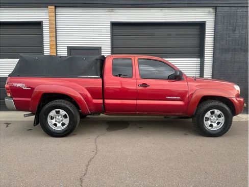 Used 2006 Toyota Tacoma 4x4 Access Cab V6 w/ TRD Off-Road Pkg #1 image 10