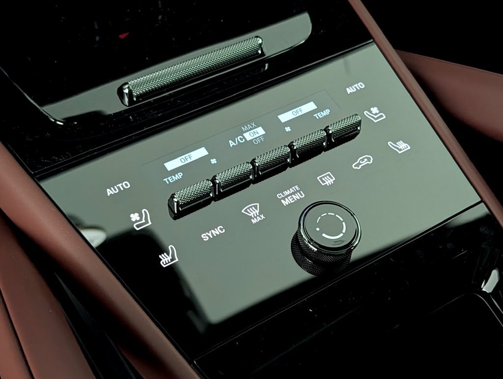New 2026 Porsche Cayenne AWD/4WD image 34