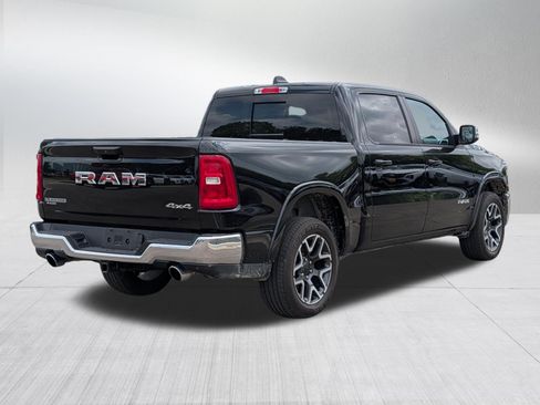 Used 2025 RAM 1500 Laramie AWD/4WD image 7
