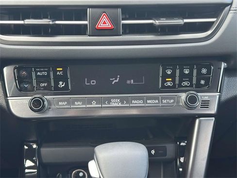 New 2026 Kia Seltos EX image 18