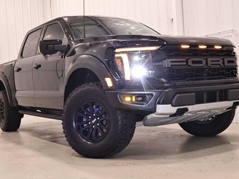Certified 2025 Ford F150 Raptor AWD/4WD image 50