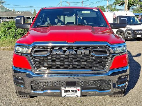 Certified 2025 RAM 1500 Big Horn AWD/4WD image 35