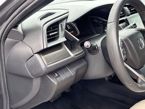 Used 2018 Honda Civic EX image 10