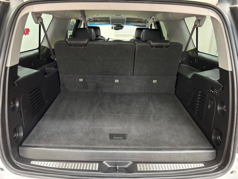 Used 2016 GMC Yukon XL SLT RWD image 24