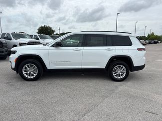New 2026 Jeep Grand Cherokee L Laredo RWD video 2