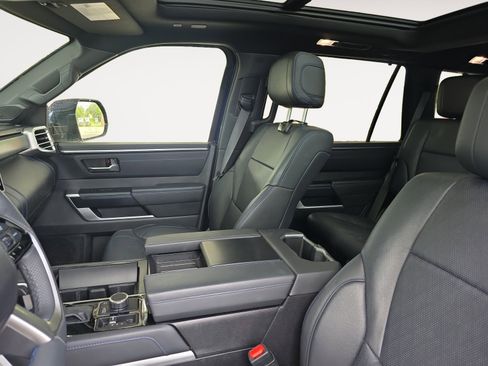 Used 2025 Toyota Sequoia Platinum w/ Tow Technology Package AWD/4WD image 21