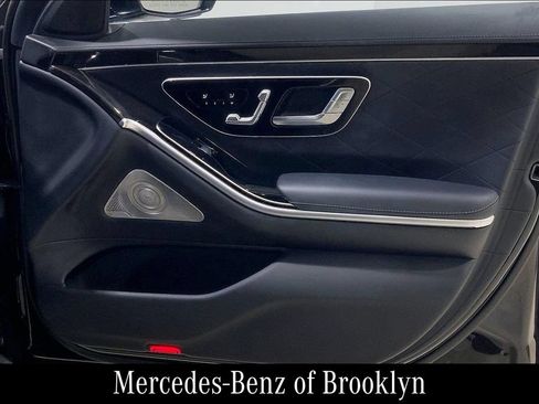 Certified 2023 Mercedes-Benz S 580 4MATIC Sedan image 25