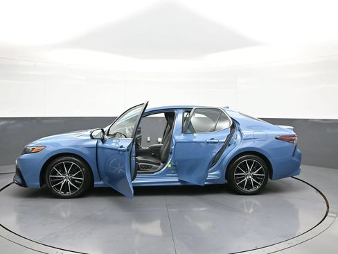 Certified 2024 Toyota Camry SE AWD/4WD image 42