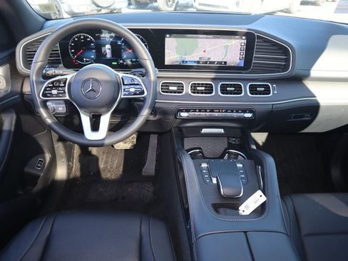 Used 2021 Mercedes-Benz GLE 450 GLE 450 w/ Premium Package image 12