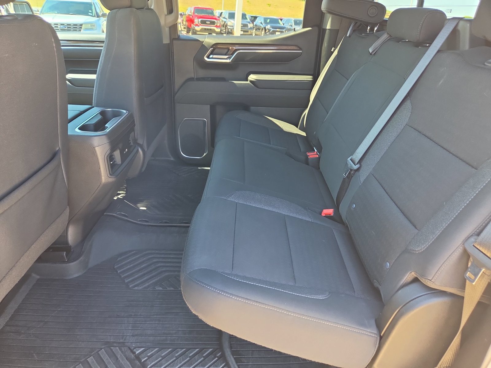 Used 2024 Chevrolet Silverado 1500 LT Trail Boss w/ Convenience Package II AWD/4WD image 24