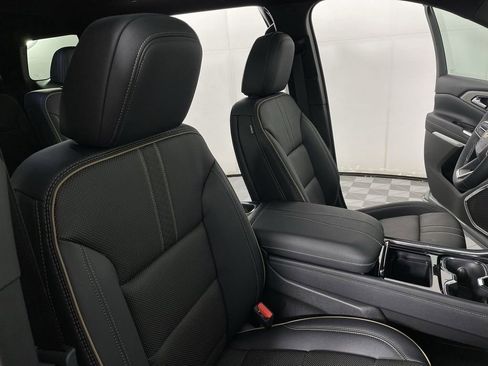 New 2026 Chevrolet Traverse High Country w/ LPO, Floor Liner Package image 30