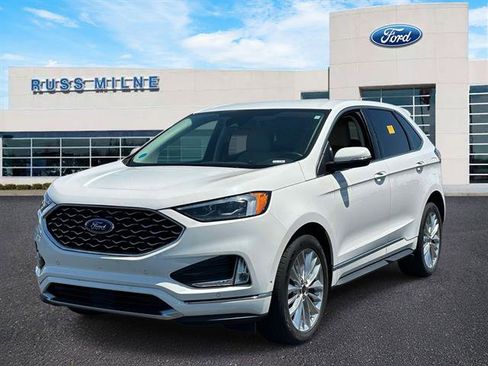 Used 2023 Ford Edge Titanium w/ Equipment Group 301A AWD/4WD image 6