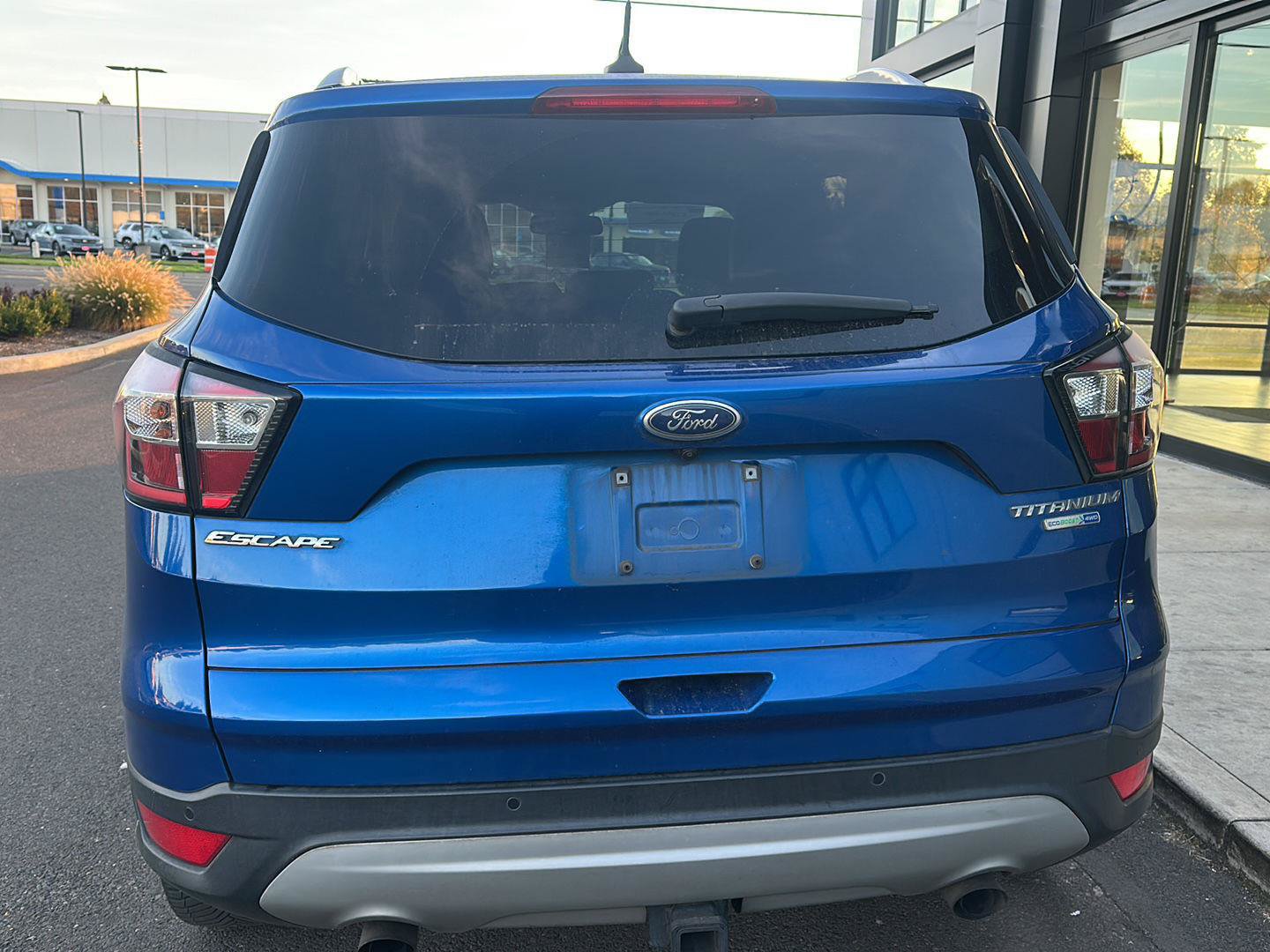 Used 2018 Ford Escape Titanium w/ Ford Safe & Smart Package AWD/4WD image 3