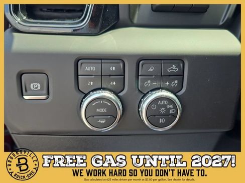 New 2026 GMC Sierra 1500 AT4 w/ AT4 Premium Package AWD/4WD image 24