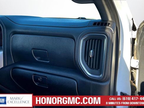 Used 2020 GMC Sierra 1500 SLE w/ SLE Convenience Package image 24