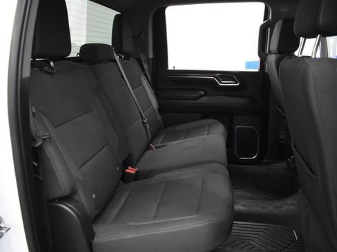 Used 2024 Chevrolet Silverado 2500 LT image 31