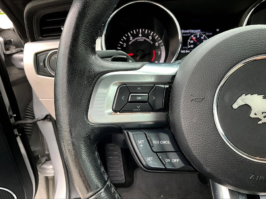 Used 2017 Ford Mustang Premium RWD image 12