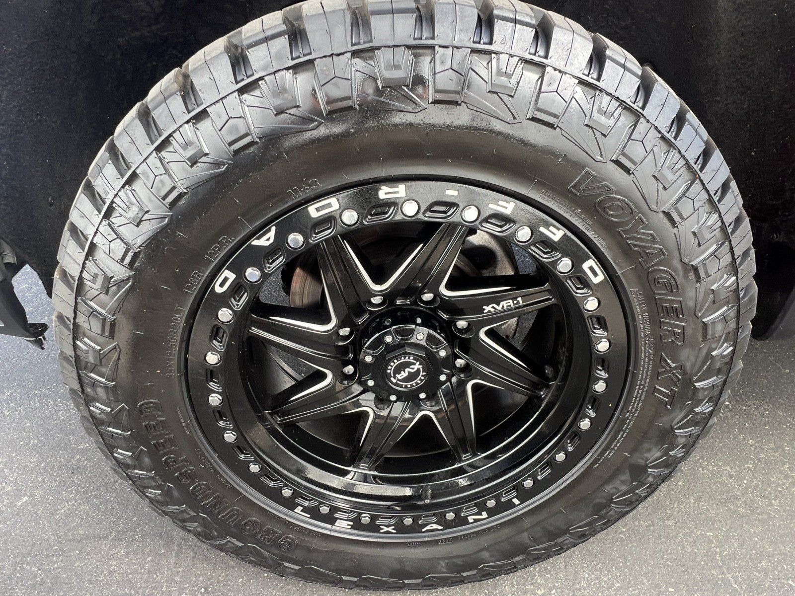 Used 2024 Chevrolet Silverado 2500 LT RWD image 10