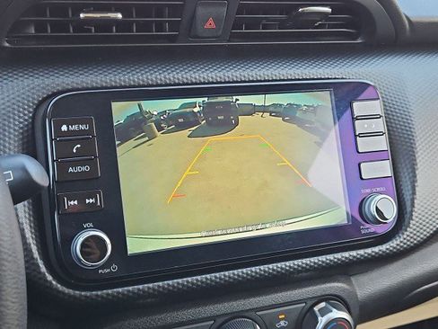 Used 2024 Nissan Kicks SV FWD image 14