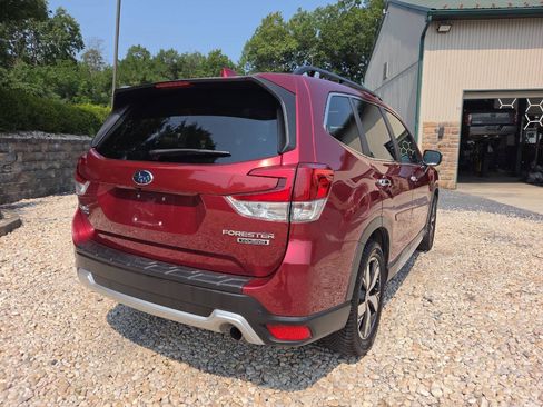 Used 2019 Subaru Forester Touring AWD/4WD image 7