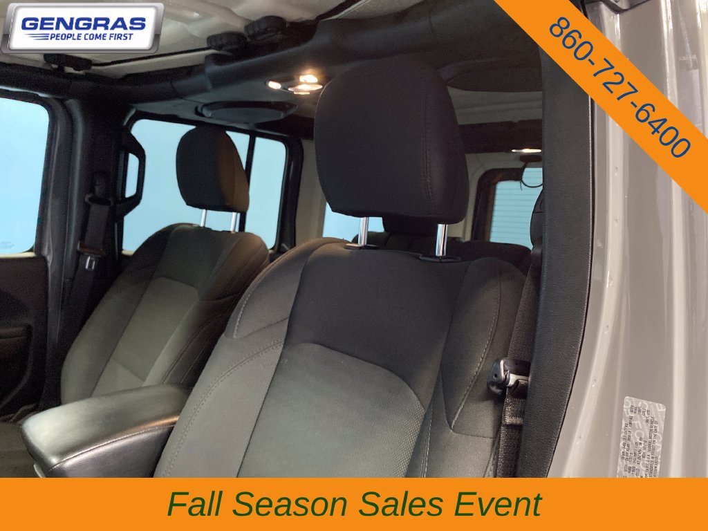 Used 2023 Jeep Wrangler Unlimited Sport AWD/4WD image 10