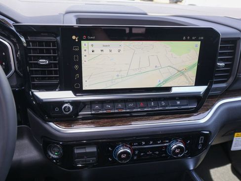 New 2026 GMC Sierra 1500 Elevation image 14