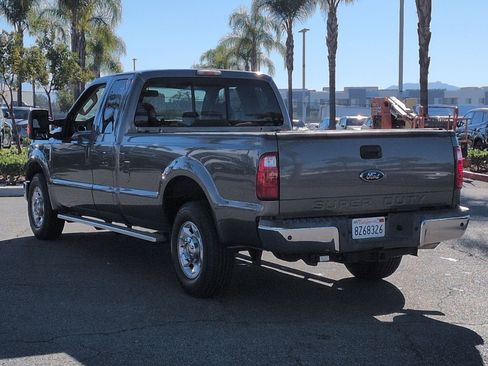 Used 2010 Ford F250 Lariat image 8
